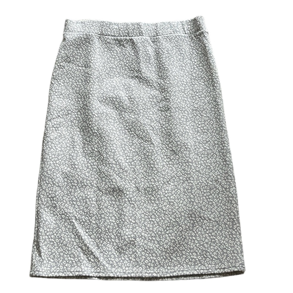 Loft Skirts | Loft Gray Leopard Print Pull Up Skirt